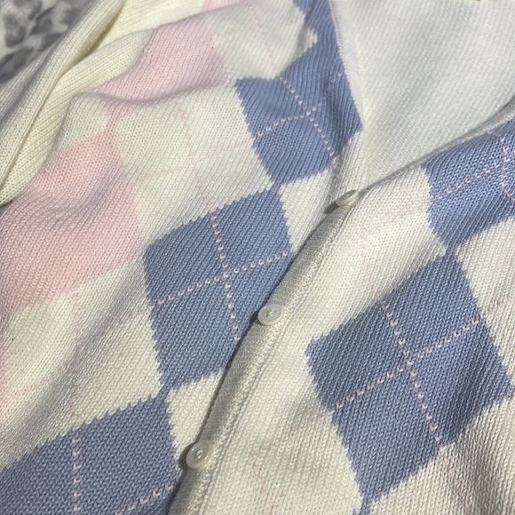 small brandy melville button up sweater - Picture 3 of 4